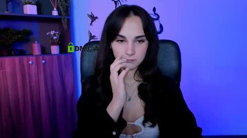 ariana_ross7 online show from 07/07/26, 07:18