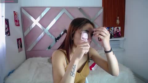 ariana_toro online show from 09/25/25, 01:48