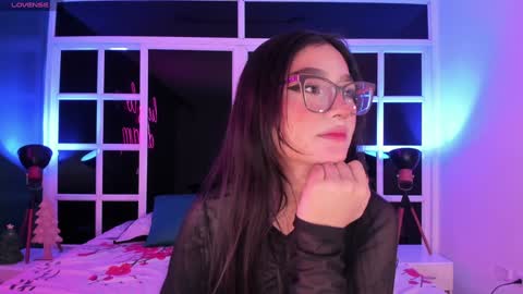 Ari online show from 12/19/24, 03:18