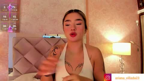 Snapshot of ariana_villada chatting on 11/14/25, 03:49 Ari online show from 11/14/25, 03:49