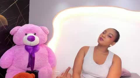 Ariana online show from 06/15/26, 12:51