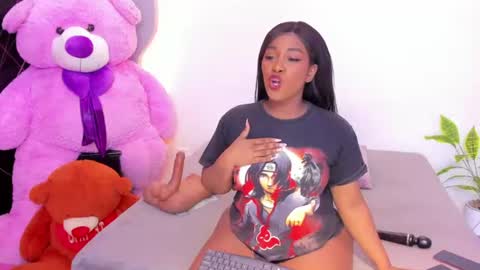 Ariana online show from 07/25/26, 12:47