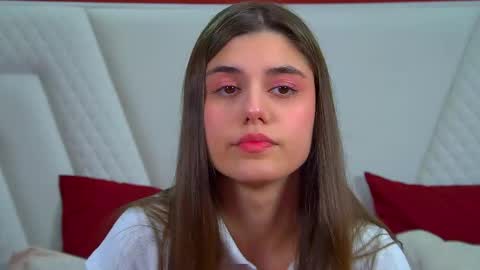 Ariana online show from 11/22/25, 06:34