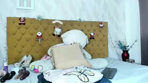 Snapshot of arianadiosa1 chatting on 01/03/25, 02:19 Ariana diosa online show from 01/03/25, 02:19