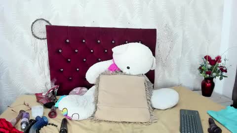 Snapshot of arianadiosa1 chatting on 03/01/25, 02:13 Ariana diosa online show from 03/01/25, 02:13