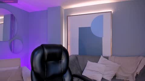 Ariana Dumont online show from 10/16/25, 11:33