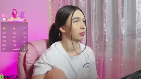 Snapshot of arianahot777 chatting on 11/03/25, 09:59 arianahot777 online show from 11/03/25, 09:59