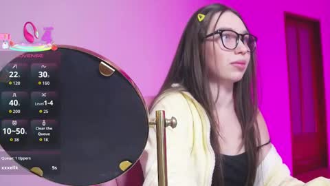 arianahot777 online show from 04/25/26, 10:07