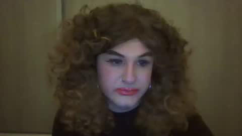 Snapshot of arianalopez98 chatting on 01/10/25, 10:36 Ariana 3 online show from 01/10/25, 10:36