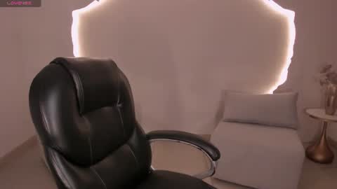 Your Girl  online show from 07/04/26, 02:07