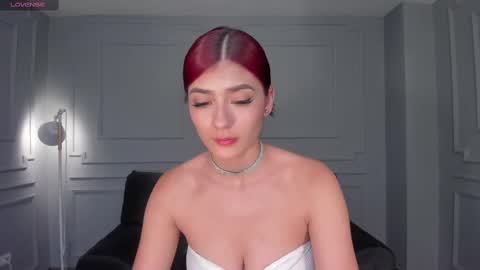 Ariana Tylor online show from 03/02/25, 02:43