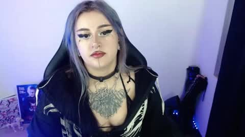 help me 100 hands up my OF is Free  online show from 05/05/26, 11:24