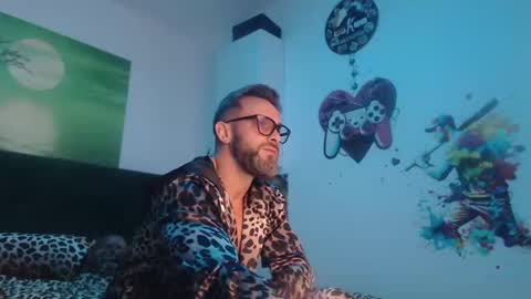 Snapshot of ariandeluna chatting on 01/05/25, 06:56 ariandeluna online show from 01/05/25, 06:56