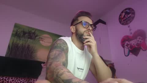 Snapshot of ariandeluna chatting on 01/07/25, 07:52 ariandeluna online show from 01/07/25, 07:52