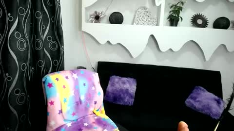 Snapshot of arianna_fairy chatting on 10/30/25, 02:07 ariana online show from 10/30/25, 02:07