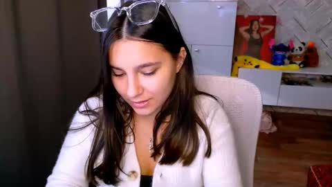 Arianna online show from 09/17/25, 11:45