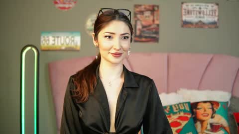 arianna_moonx online show from 05/19/26, 01:56