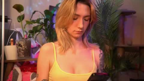 Olivka online show from 03/11/26, 06:19