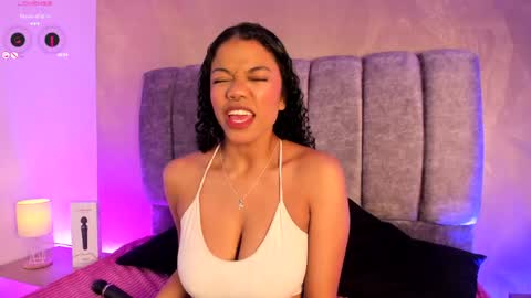 Snapshot of arianna_roxe_ chatting on 06/06/26, 05:45 arianna_roxe_ online show from 06/06/26, 05:45