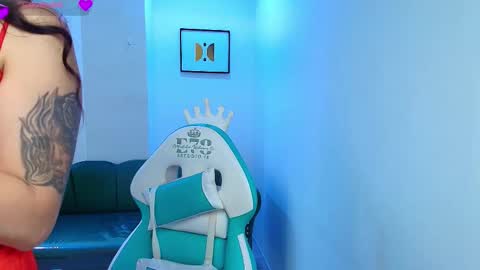 Snapshot of arianna_sweeet chatting on 10/14/25, 03:40 arianna_sweeet online show from 10/14/25, 03:40