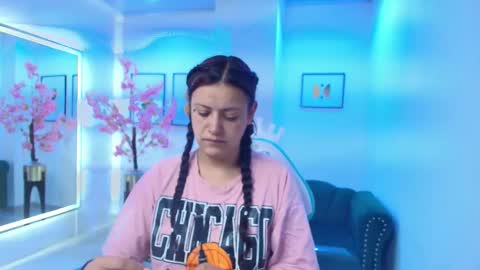 arianna_sweeet online show from 01/08/26, 03:31