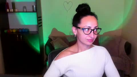 Arianna online show from 12/07/24, 12:13