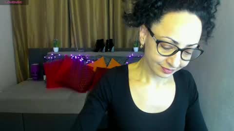 Arianna online show from 01/03/25, 06:22