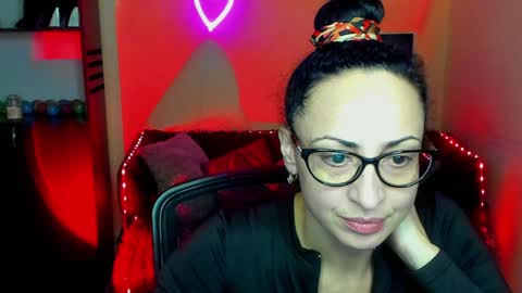Arianna online show from 01/12/25, 12:23