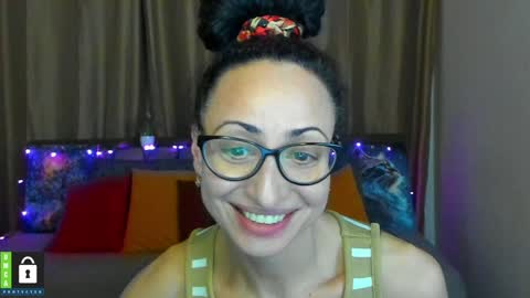 Arianna online show from 01/19/25, 03:32