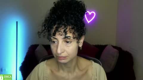 Snapshot of arianna_tifany chatting on 09/14/25, 05:23 Arianna online show from 09/14/25, 05:23