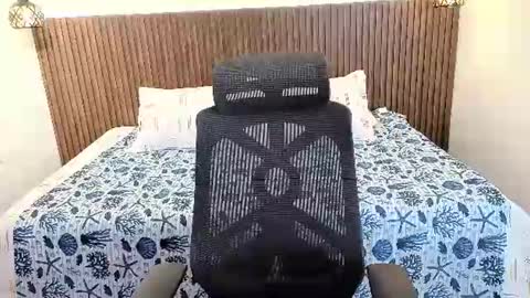 Arianna online show from 07/17/26, 03:02