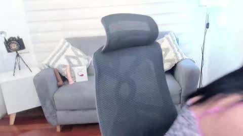 Arianna online show from 02/02/25, 03:43