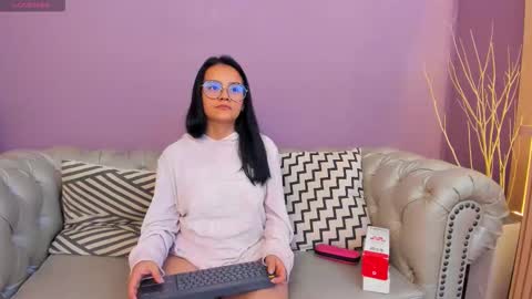 Arianna online show from 10/11/25, 03:39