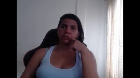 ariannaloovel online show from 12/17/24, 07:15