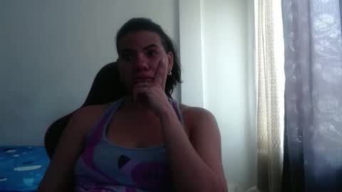 ariannaloovel online show from 10/22/25, 02:50