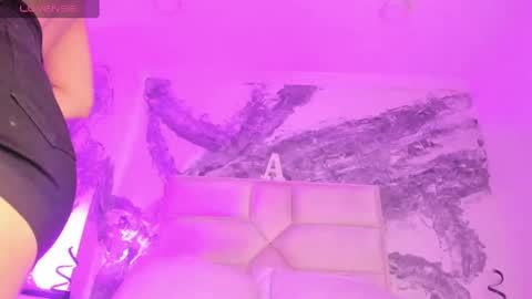 AriannaROux online show from 12/29/24, 08:22