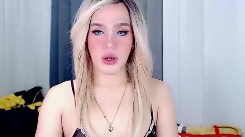 ARIANNE CUMS  online show from 03/02/25, 08:27