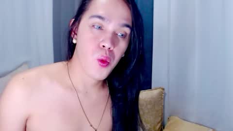 Snapshot of arianne_xoxo777 chatting on 11/06/25, 01:06 ARIANNE CUMS online show from 11/06/25, 01:06