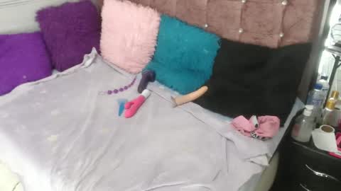 ariasmithog online show from 09/30/25, 04:01