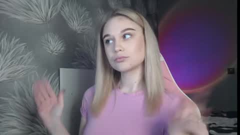 ariavelvets online show from 06/01/26, 01:57
