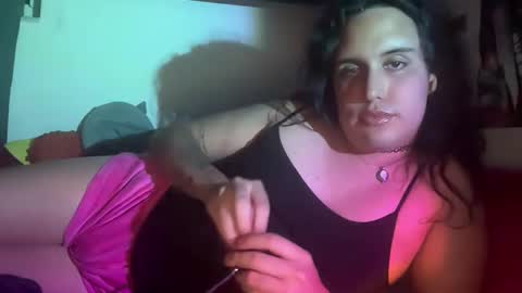 Snapshot of ariawestlove chatting on 01/29/25, 03:22 Aria online show from 01/29/25, 03:22