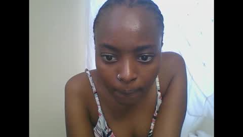 Tight pussy online show from 02/12/26, 08:20