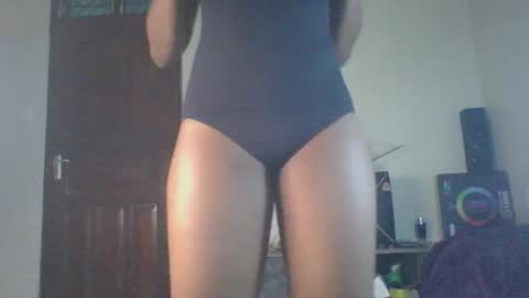Tight pussy online show from 02/17/26, 09:43