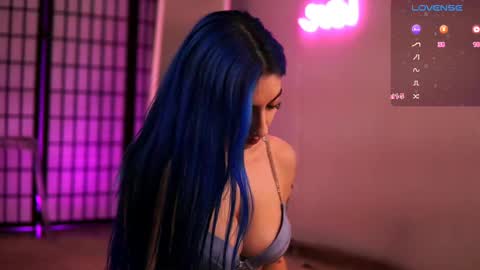 Aria  online show from 03/05/25, 08:21