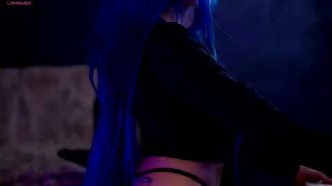 Aria  online show from 03/12/25, 10:50