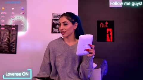 Aria  online show from 09/26/25, 08:35