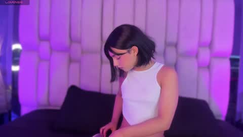 Welcome to Ari room online show from 05/22/26, 07:52