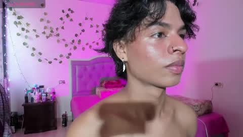 ariel_adan online show from 09/21/25, 09:16