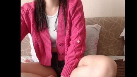 Snapshot of ariel_la chatting on 09/29/25, 07:46 Ariella online show from 09/29/25, 07:46