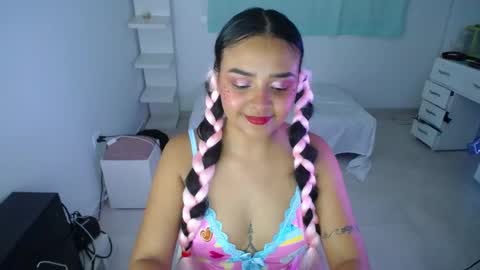 daniella online show from 02/20/25, 02:18